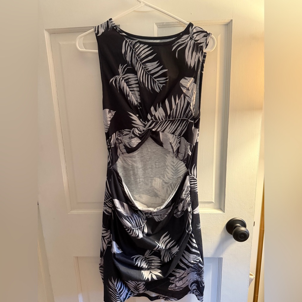 Black and White Leaf Print Dress